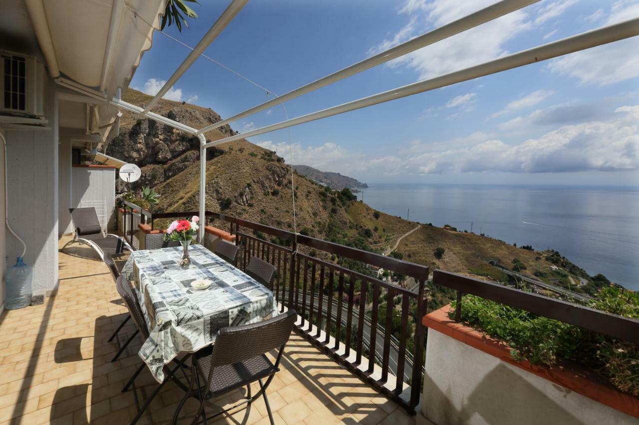 Olimpia'S House Διαμέρισμα Ταορμίνα Εξωτερικό φωτογραφία